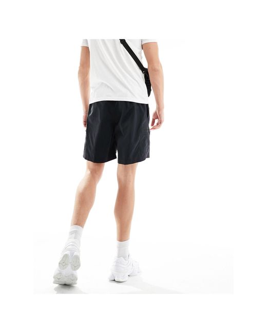 Columbia White Mountaindale Shorts for men