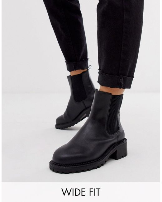 ASOS Leer Wide Fit - Action - Chelsea Boots Met Dikke Zool in het Zwart -  Lyst