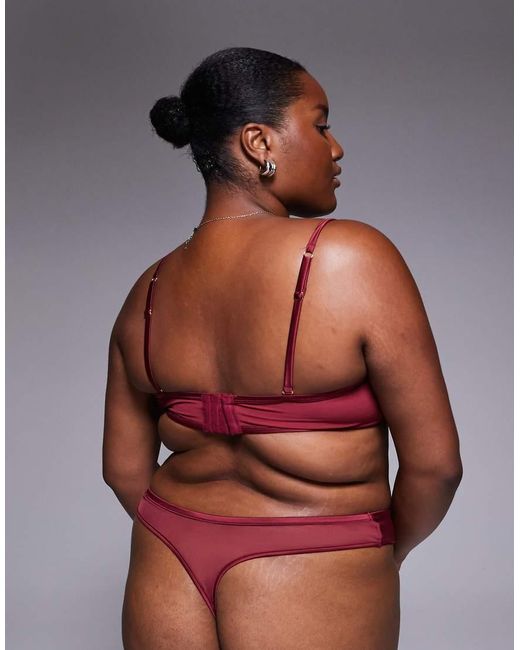Tanga De Pernera Alta De Malla Y Satén Liso Brooke De Asos Design Curve-Rojo ASOS de color Red