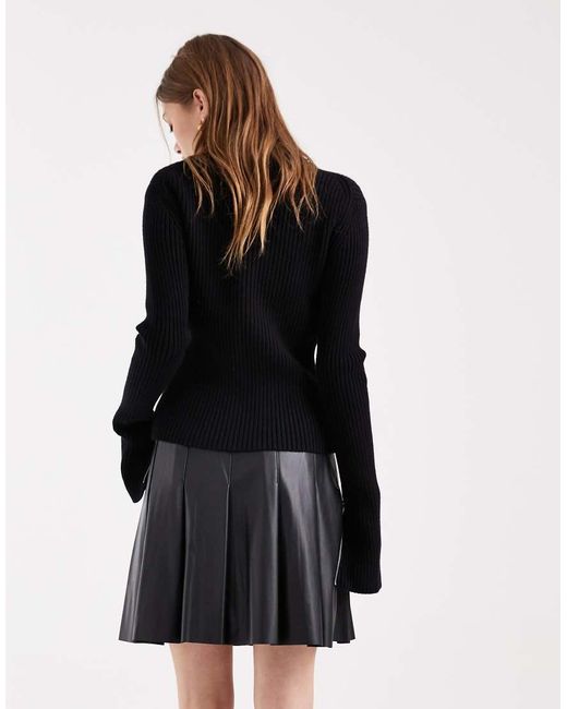 New Look Black Faux Leather Pleated Mini Skirt