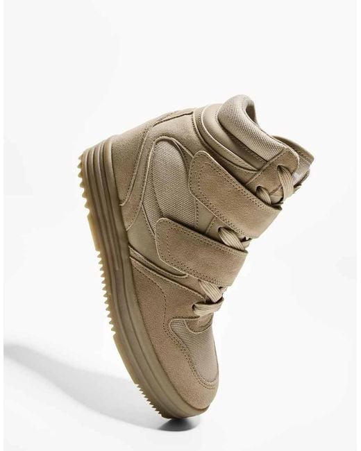 Sneakers Alte Con Zeppe Interne di Bershka in Natural