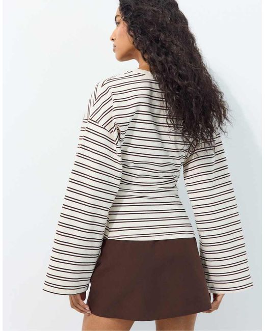 Stradivarius Gray Long Sleeve Striped T-shirt With Ruched Waist