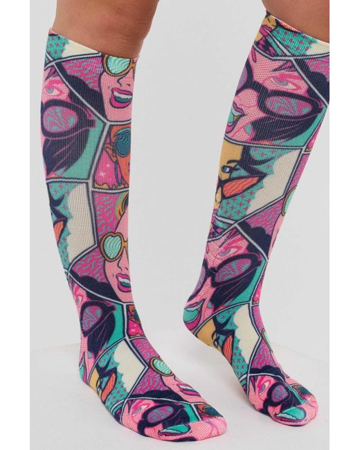 Comic book candy - chaussettes OOSC en coloris Pink