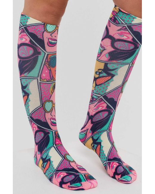 Comic book candy - chaussettes OOSC en coloris Pink