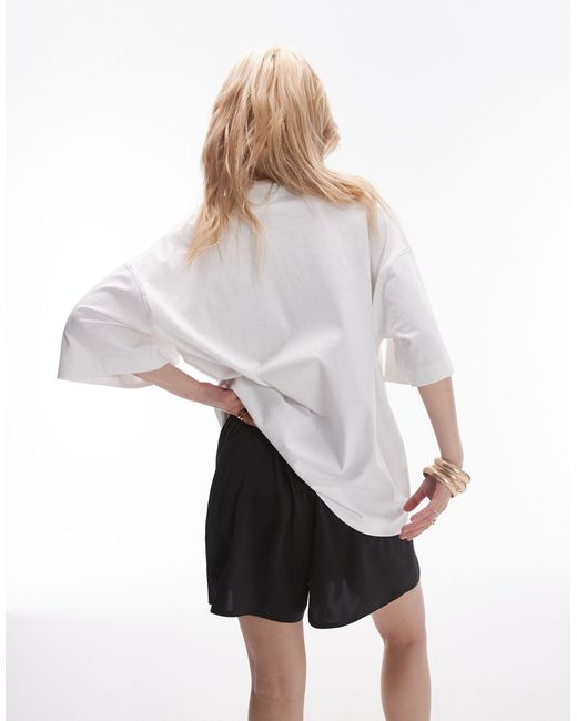 T-shirt oversize à épaules tombantes Topshop Unique en coloris White