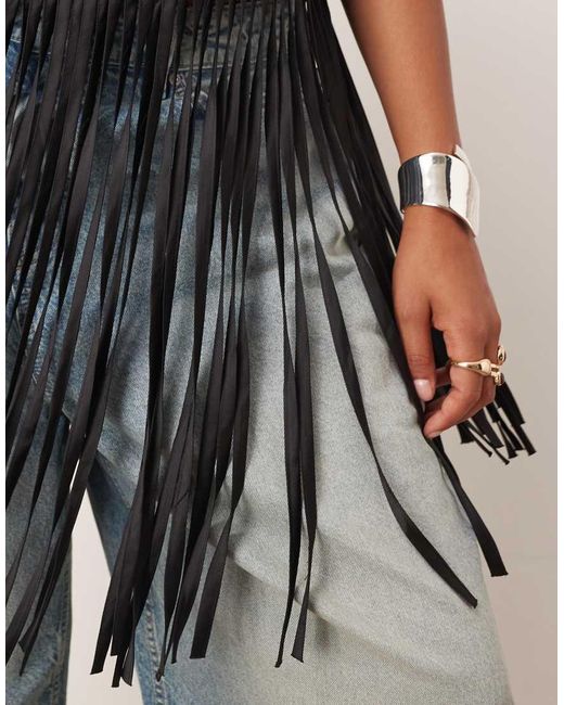 Curve di ARRANGE in Black
