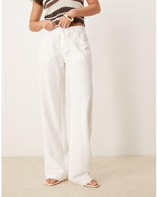 Str - pantalon aspect lin à cordon Stradivarius en coloris Natural
