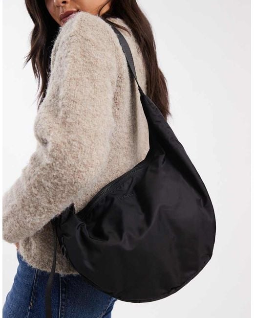 Levi's Black Brooklyn Medium Nylon Shoulder Bag