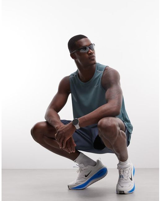 Nike Miler in het Blue voor heren