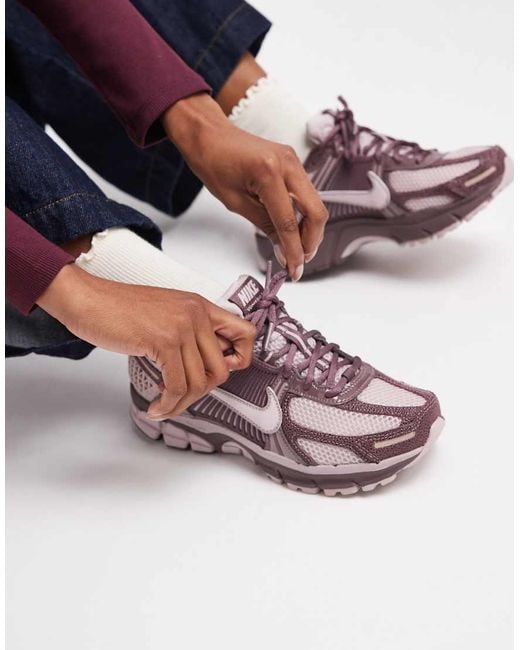Nike Brown Zoom Vomero 5 Trainers