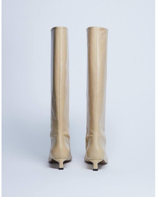 Botas Por La Rodilla Amarillo Crema Con Puntera Fina De Cuero Premium Sophie De -Blanco TOPSHOP de color White