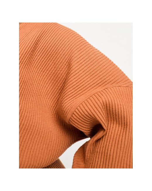 Asos design curve - robe portefeuille mi-longue en tissu côtelé ultra doux avec manches longues - rouille ASOS en coloris Brown