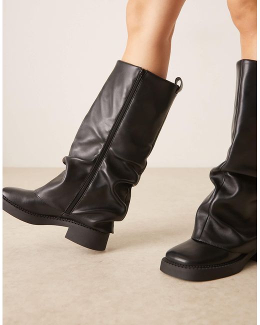 Caden - bottes hauteur genou plates et chunky à rabat ASOS en coloris Black