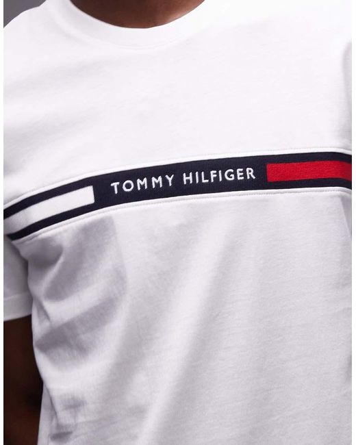 Camiseta Blanca Con Logo Lineal De Tommy Hilfiger de hombre de color Purple