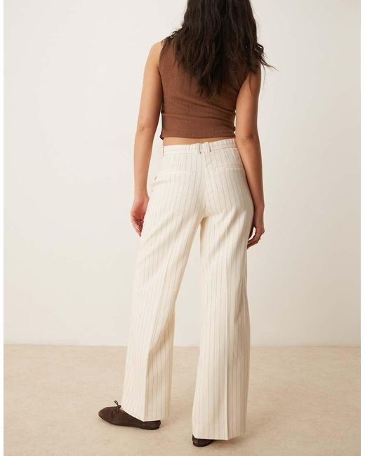 Abercrombie & Fitch Natural High Rise Loose Trousers