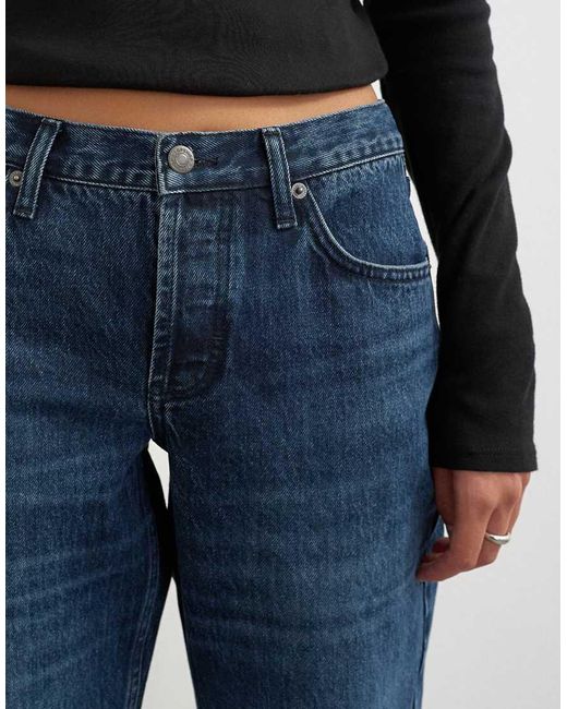 Ember di TOPSHOP in Blue