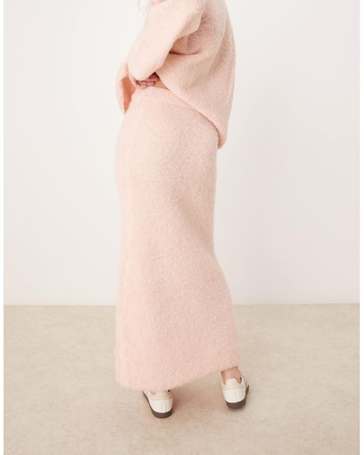 Jupe longue d'ensemble en maille ultra duveteuse - clair River Island en coloris Pink