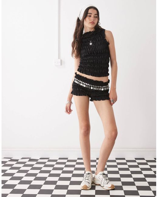 Débardeur d'ensemble froncé en aspect satin Collusion en coloris Black
