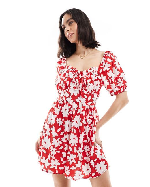 Wednesday's Girl Red Bold Floral Puff Sleeve Mini Dress