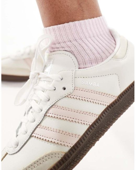Zapatillas De Deporte En Color Hueso Samba Og De Adidas Originals de color White