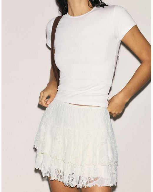 Pull&Bear Natural Lace Ruffle Mini Skirt