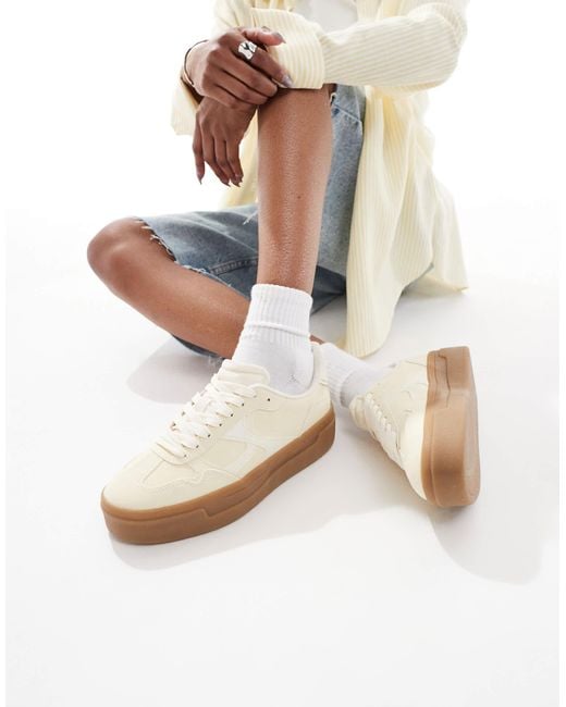 Stradivarius Natural Platform Gum Sole Trainer