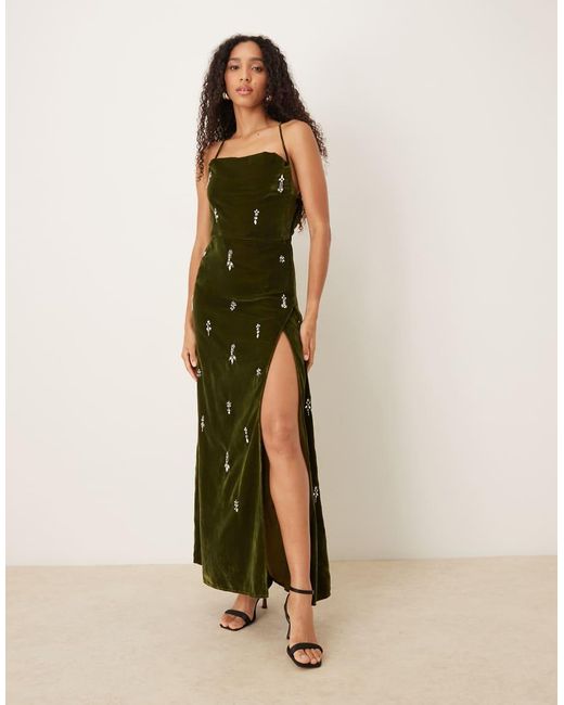 Hope & Ivy Green Cowl Neck Embellished Velvet Maxi Dress