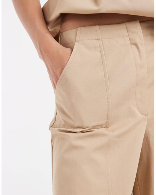 Short cargo d'ensemble ASOS en coloris Natural