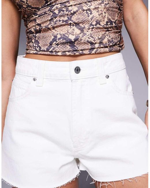 Pantaloncini Di Jeans Svasati Bianchi di ASOS in White