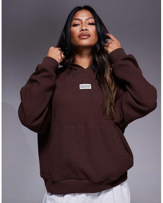 Sudadera Marrón Con Capucha De Tejido Grueso Gofrado De Weekend Collective ASOS de color Brown