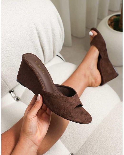 SIMMI Brown Iris Wedge Mules