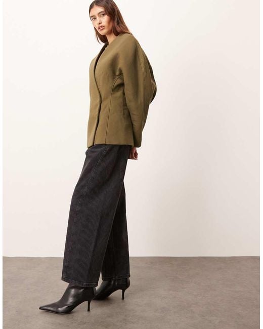 ARRANGE Natural Franklyn Seam Detail Barrel Jean