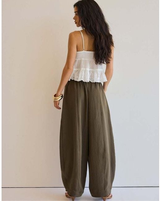 Stradivarius Natural Lyocell-blend Barrel Trousers