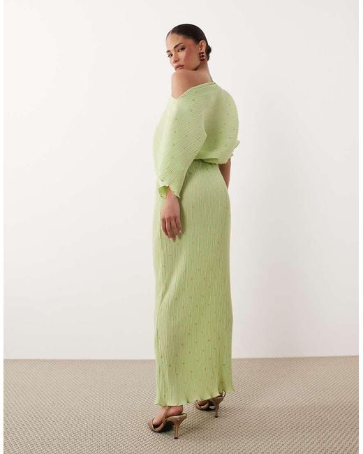 Petite Never Fully Dressed de color Green
