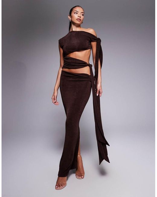 Noa di Wanderdoll in Brown