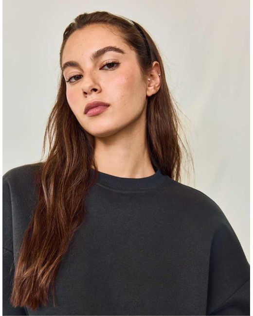 Stradivarius Black Basic Sweatshirt