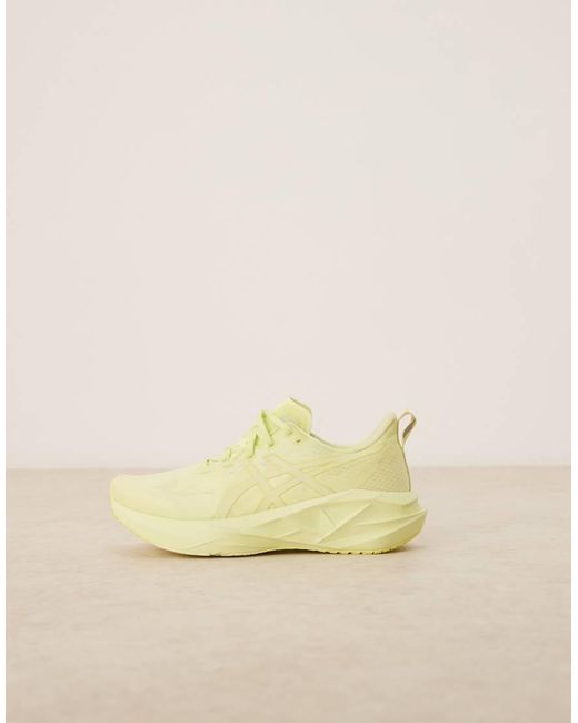 Zapatillas De Deporte Amarillas Para Correr Lite Show Novablast 5 Lite-Show De Asics de hombre de color Yellow