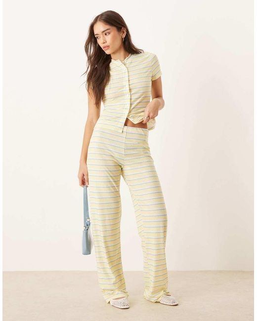 Pantalones Amarillos A Rayas De Pernera Ancha De (Parte De Un Conjunto) ASOS de color Natural