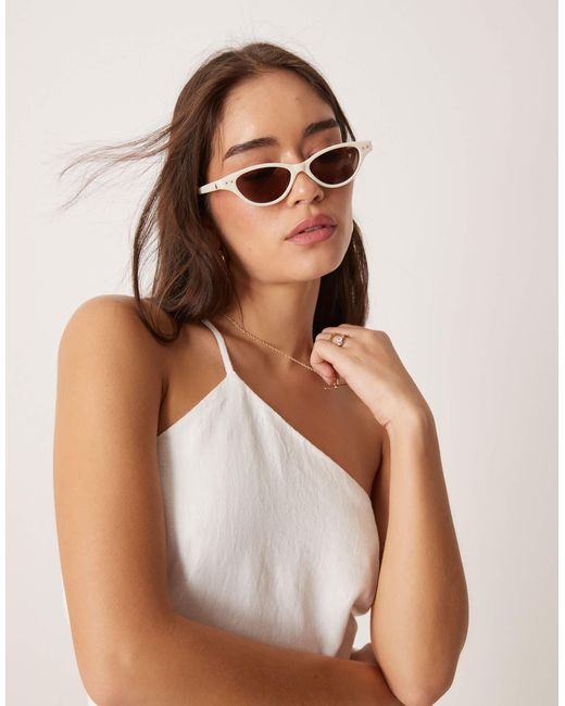 Abercrombie & Fitch White Asymmetrical Tie Detail Top