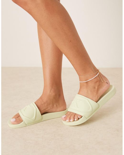 Calvin Klein Natural – gepolsterte slider