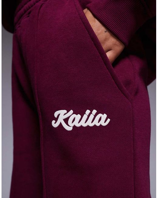 Joggers A Fondo Ampio Bordeaux E Crema di Kaiia in Purple