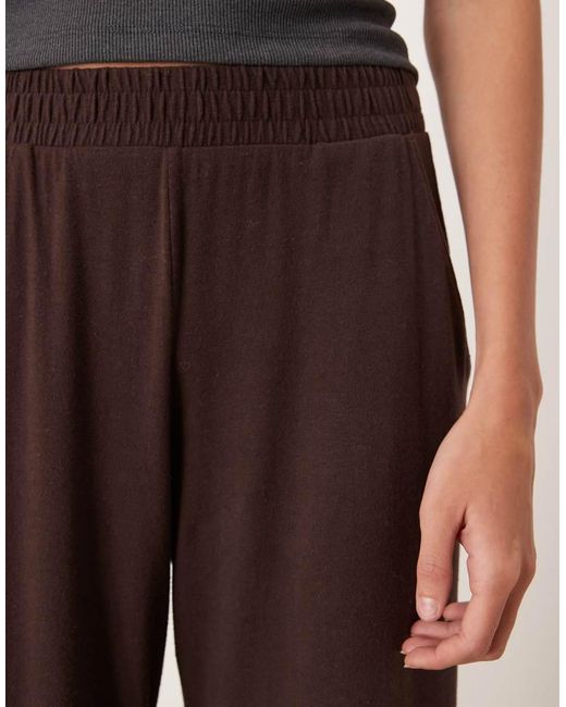 Abercrombie & Fitch Natural High Rise Wide Leg joggers