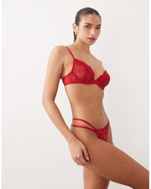 String sensuel en dentelle Ann Summers en coloris Red