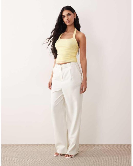 ASOS Gerimpelde Haltertop Van Mesh in het Yellow