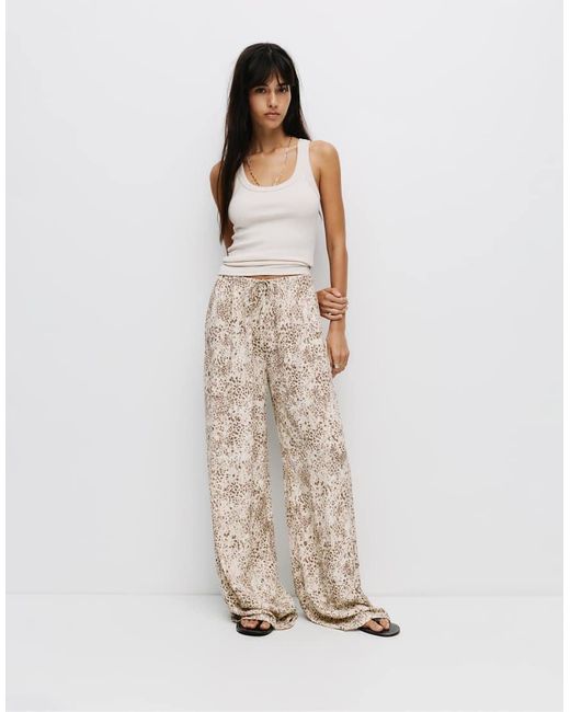 Pull&Bear Rustieke Broek Met Dierenprint in het Natural