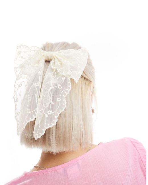 Reclaimed (vintage) Pink Lace Hair Bow