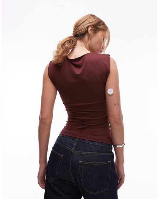 TOPSHOP Top Van Gladde Stof Met Korte Mouwen in het Red