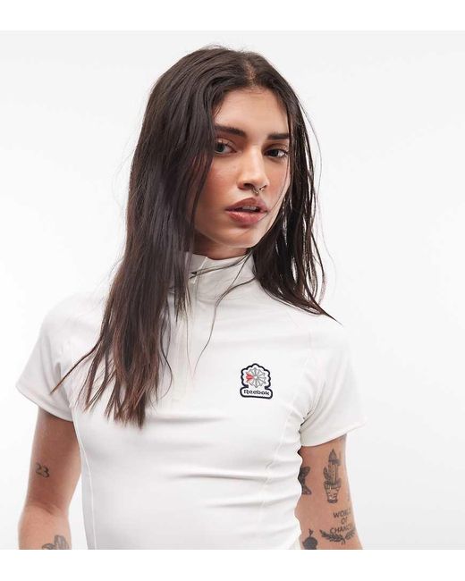 X Asos Reebok de color White