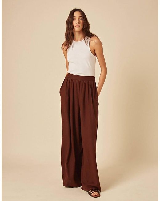 Nobody's Child Petite Brown Linen-Blend Jerrow Trousers