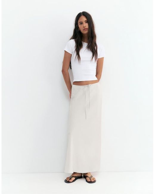 Pull&Bear Satijnen Midi Rok in het White